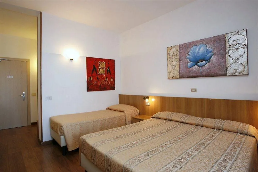 Hotel Ca' Serena Sirmione 3*,